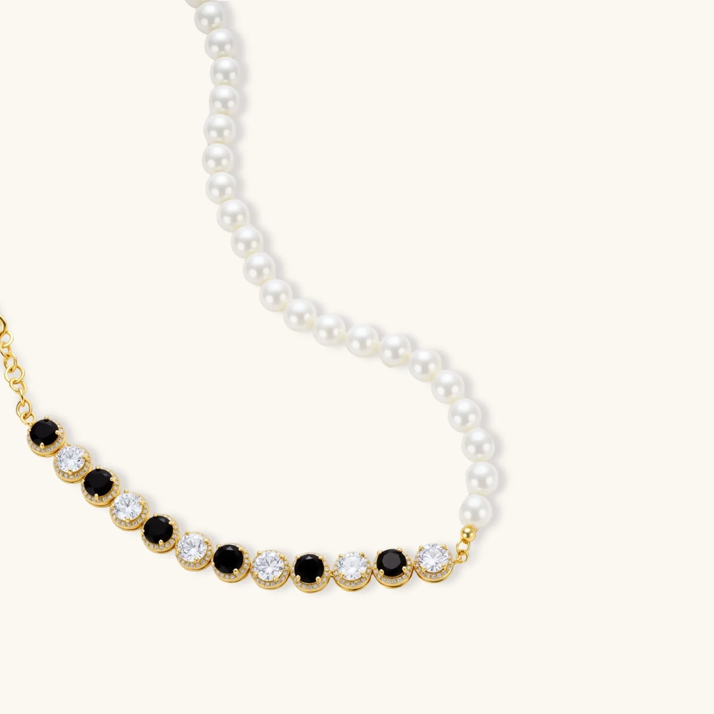 Noir Luxe Jewelry Set in 14K Gold Plating with Zirconia - eco-brass - Skin-friendly comfort
