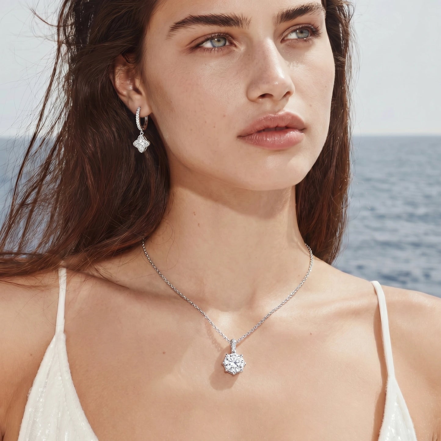 Crystal Clarity Pendant | Platinum-Plated 925 Sterling Silver