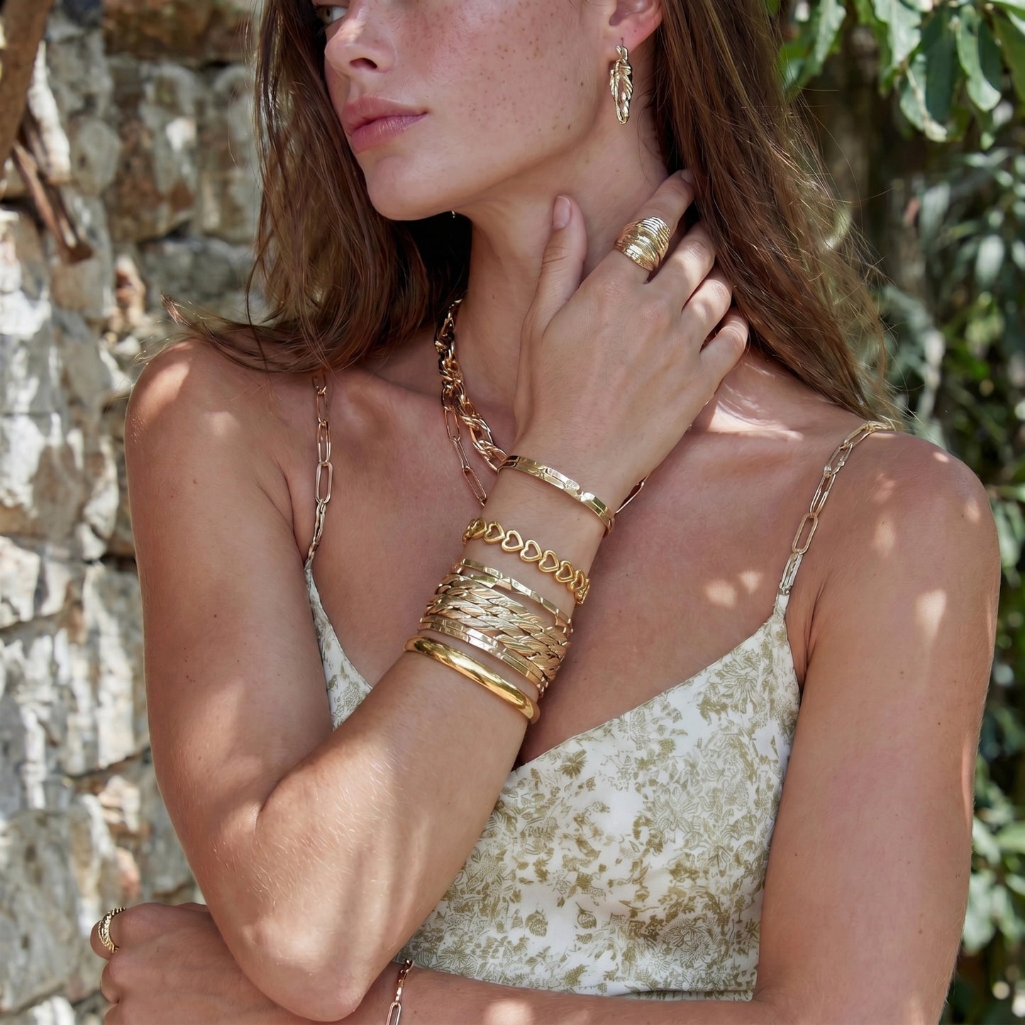 Linked Hearts Bangle - 18 K Gold plated stainless steel